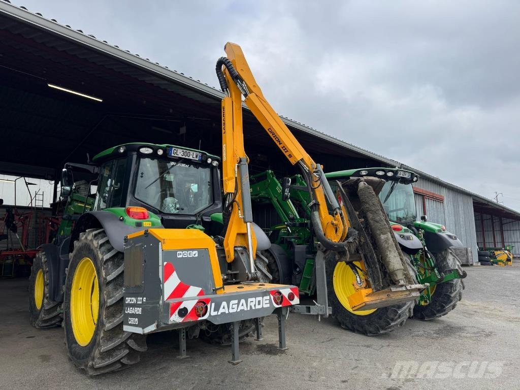 Lagarde Orions 3 S Sekačky namontované a tažené