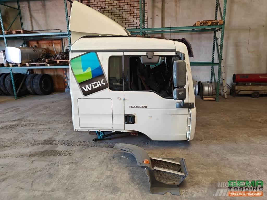 MAN TGA Cabine Kabiny a interiér