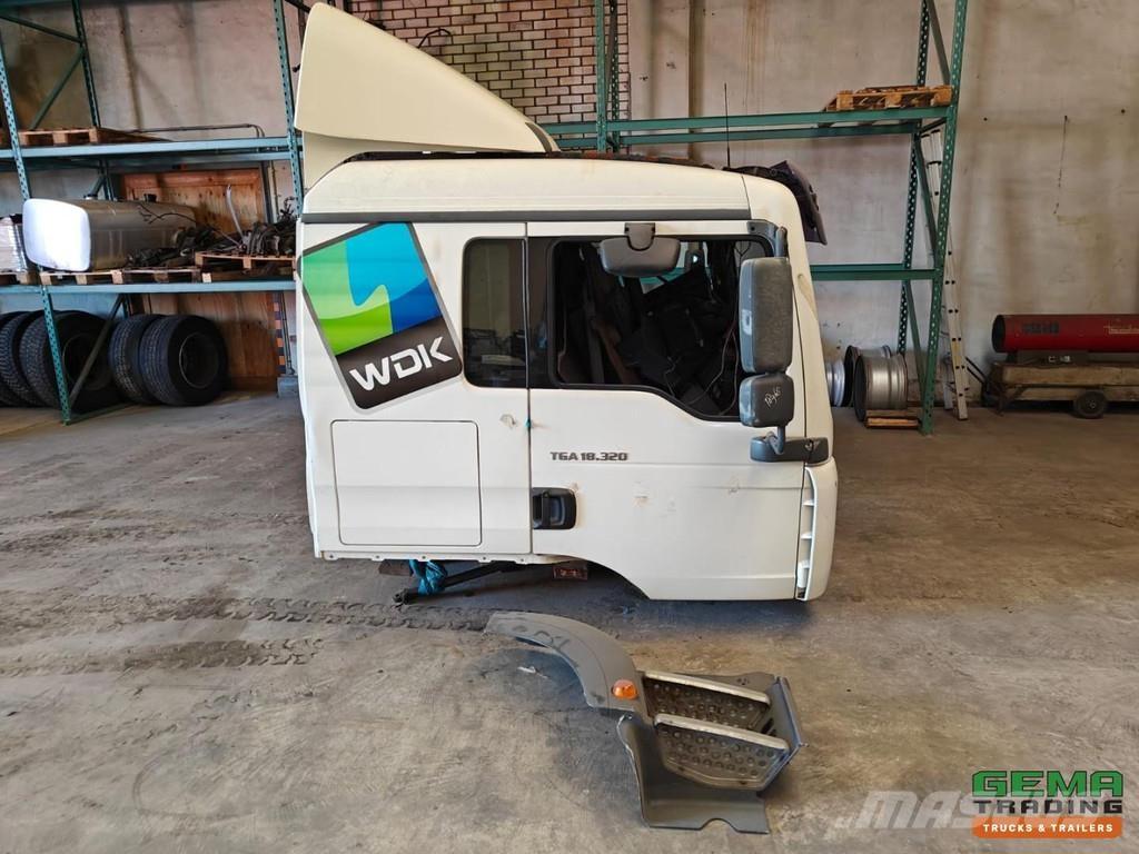 MAN TGA Cabine Kabiny a interiér