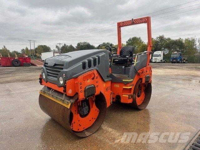 Hamm HD 13 VV Tandemové válce