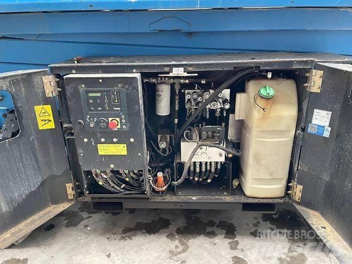 Genie GS3369RT Nůžková zvedací plošina