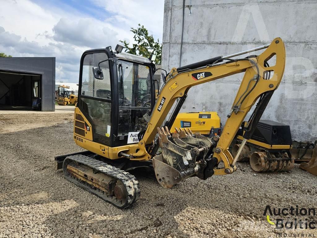 CAT 302.4 D Mini rýpadla < 7t
