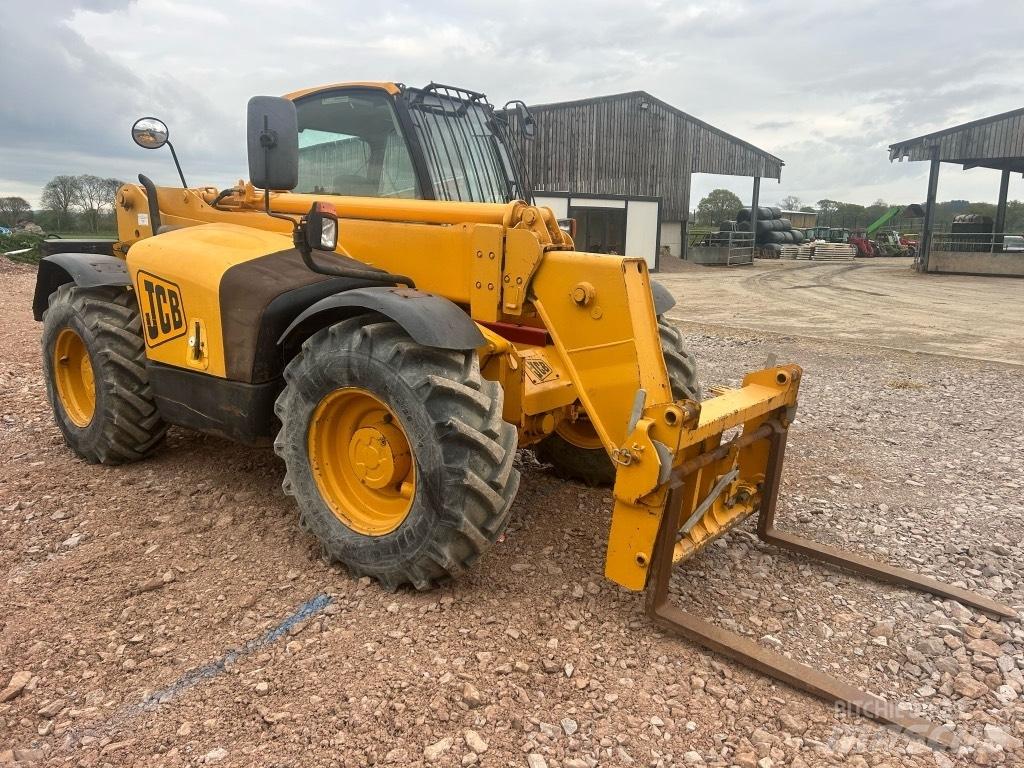 JCB 535-95 Teleskopické nakladače pro zemědělství