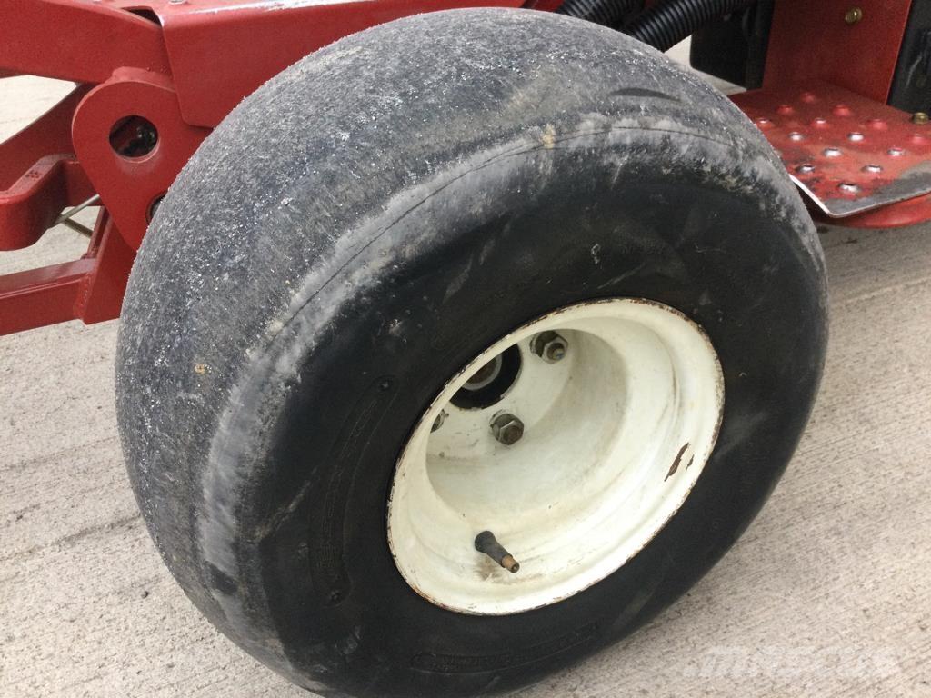 Toro 3250D Samojízdné sekačky