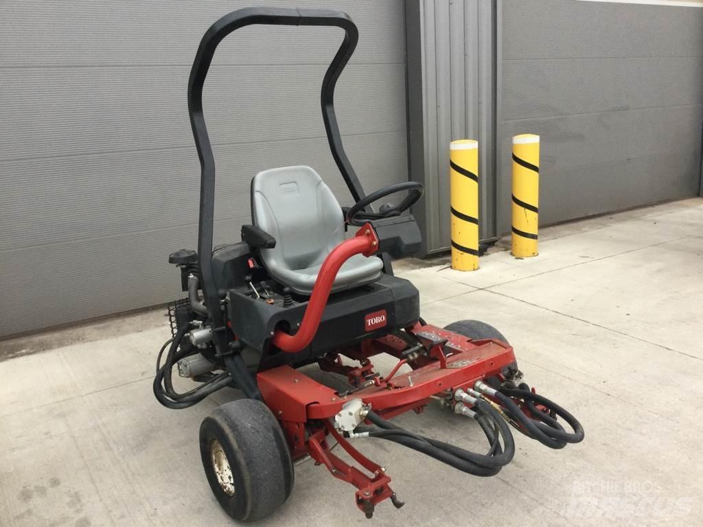 Toro 3250D Samojízdné sekačky