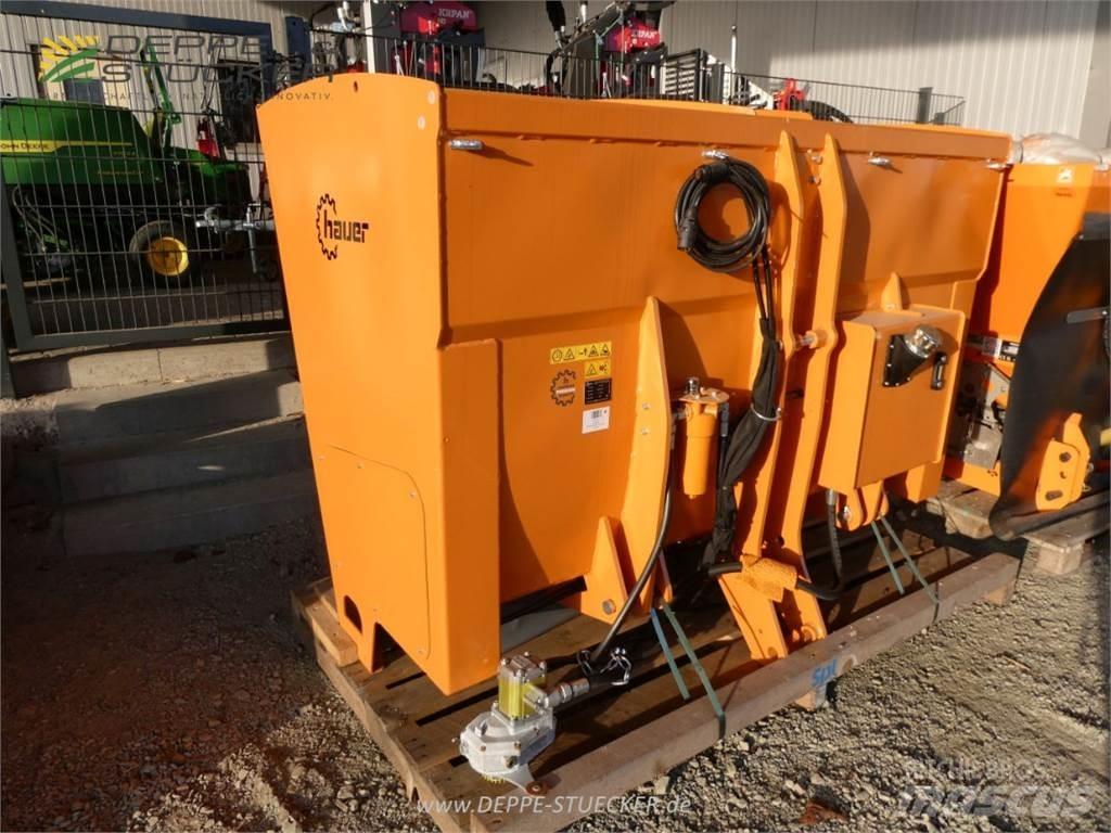Hauer TS 315 Sypače písku a soli