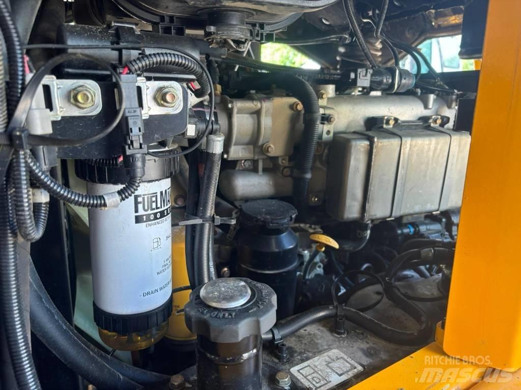 JCB Vibromax 6 ST Kloubové dempry