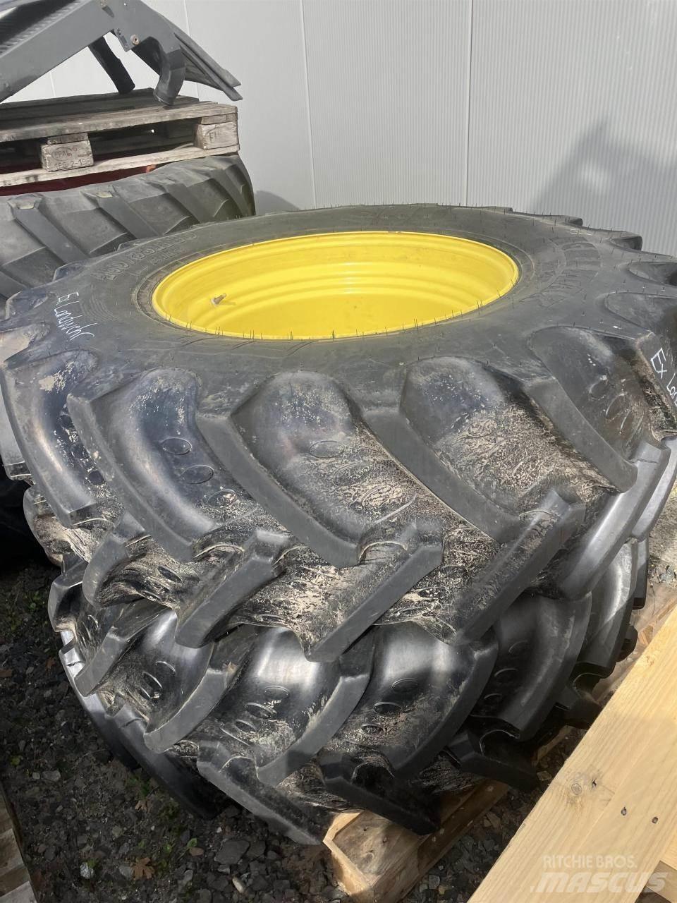 BKT 460/85R30 Pneumatiky, kola a ráfky