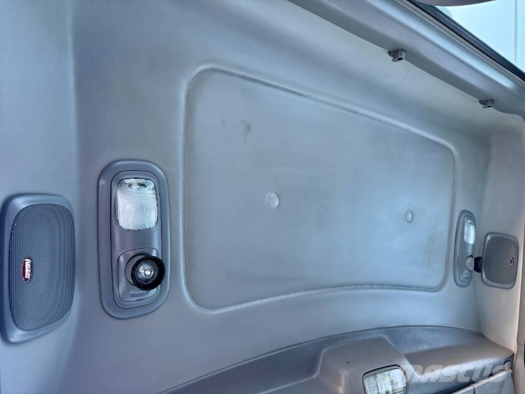 Peterbilt 388 Tahače