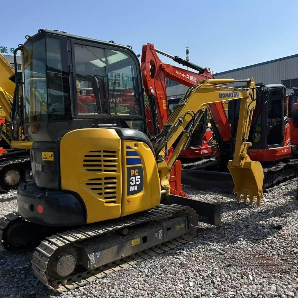 Komatsu 35 Pásová rýpadla