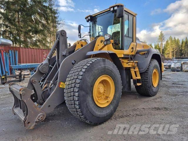 Volvo L110H Kolové nakladače