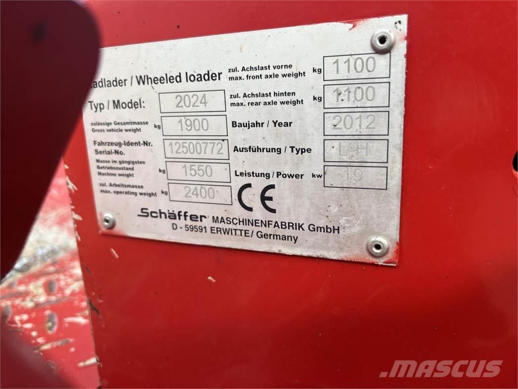 Schäffer 2024 Mininakladače