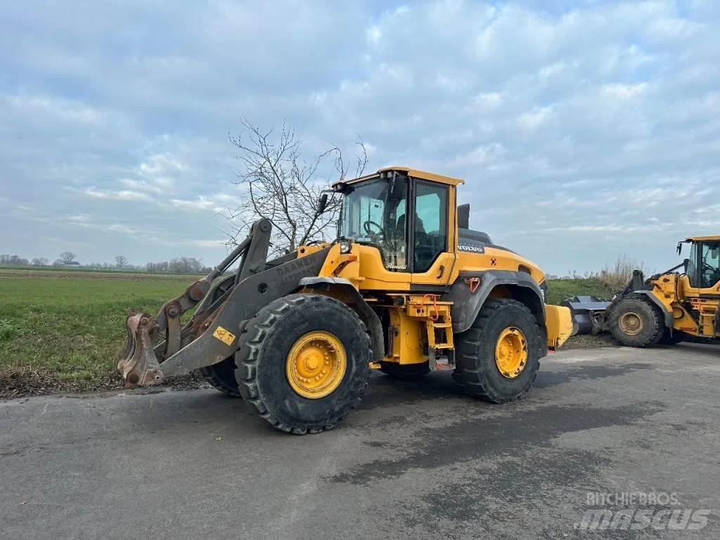 Volvo L120 H Kolové nakladače