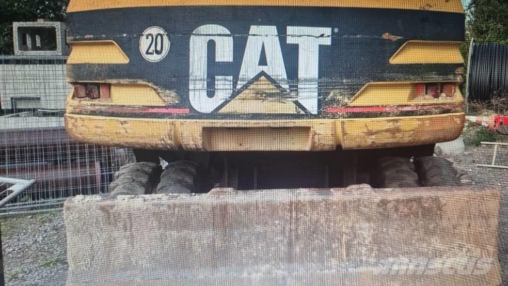 CAT M 315 Kolová rýpadla