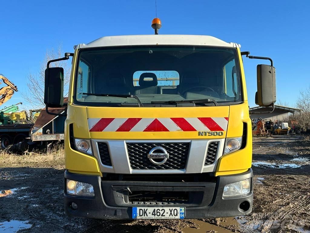 Nissan NT500 Pick up/Valník