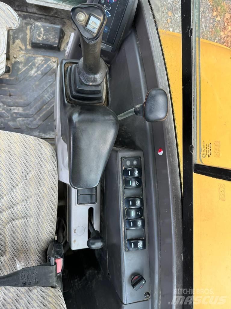 Volvo EC 35 C Mini rýpadla < 7t