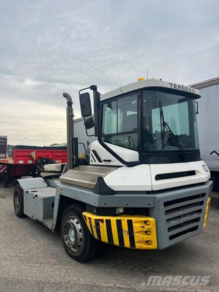 Terberg TT223 Terminálový tahač