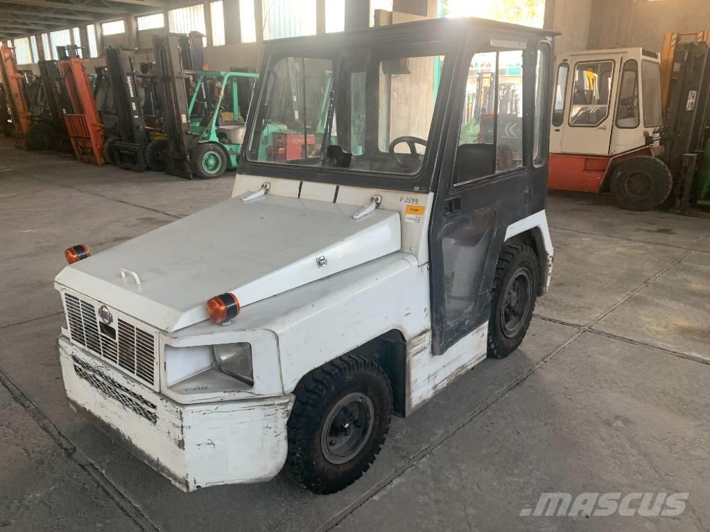 Nissan TD2500 V-2579 Vybavení letiště