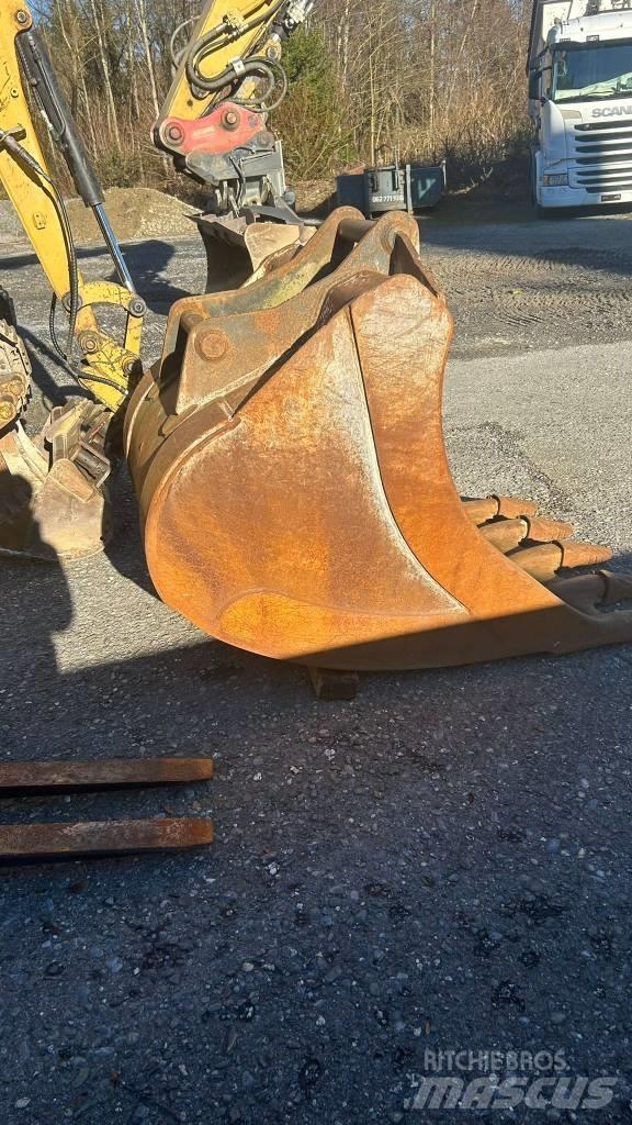 CAT 321 D Pásová rýpadla