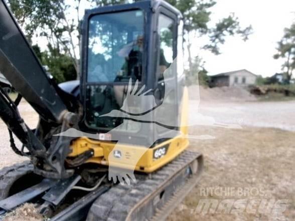 John Deere 60G Pásová rýpadla