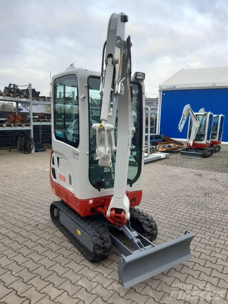 Takeuchi TB216 V2 Mini rýpadla < 7t