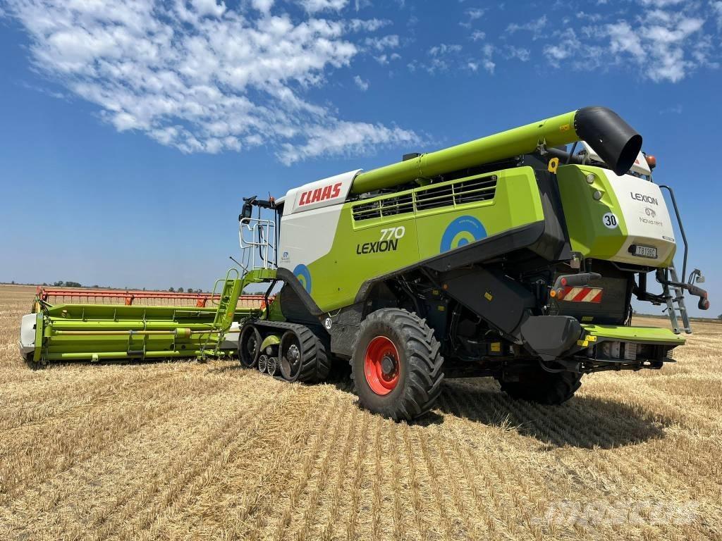 CLAAS Lexion 770 TT Sklízecí mlátičky