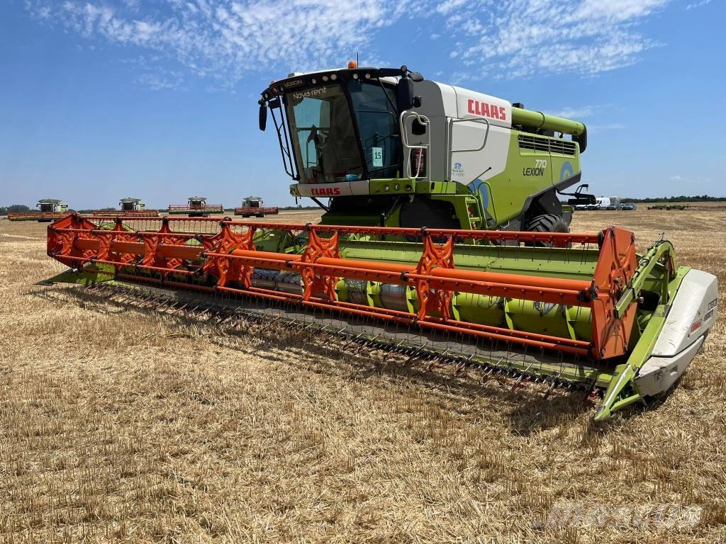 CLAAS Lexion 770 TT Sklízecí mlátičky