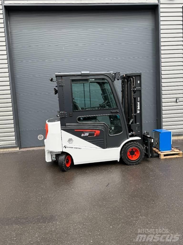 Bobcat B35NS trukki Akumulátorové vozíky