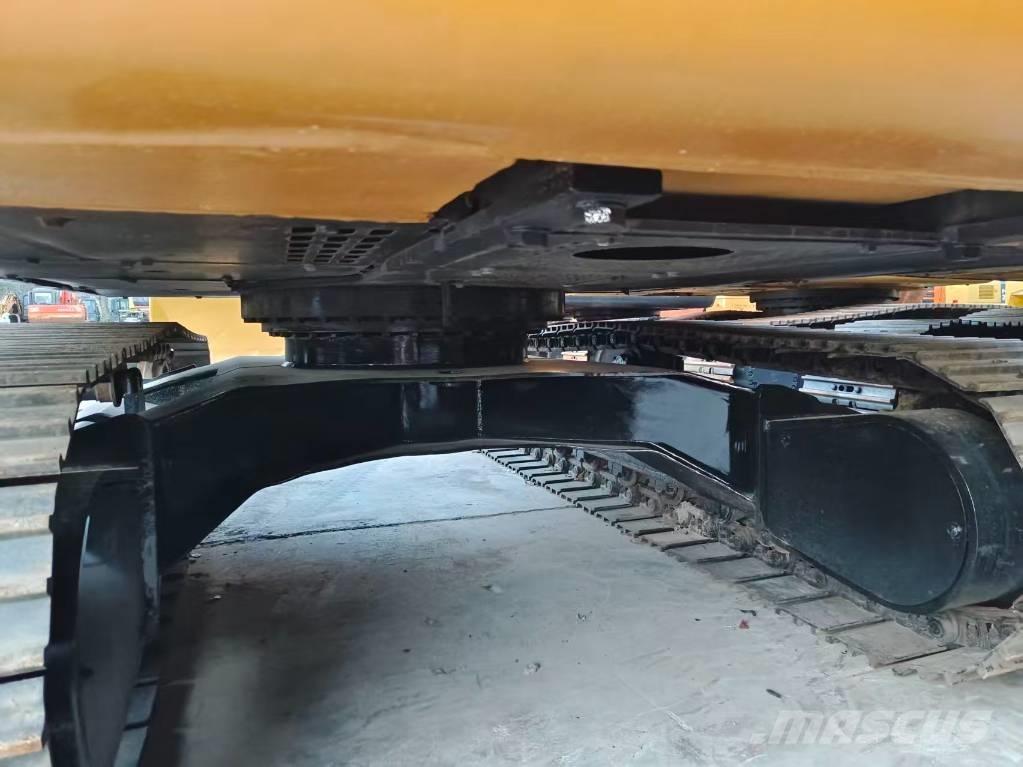 Sany SY 135 C Pásová rýpadla