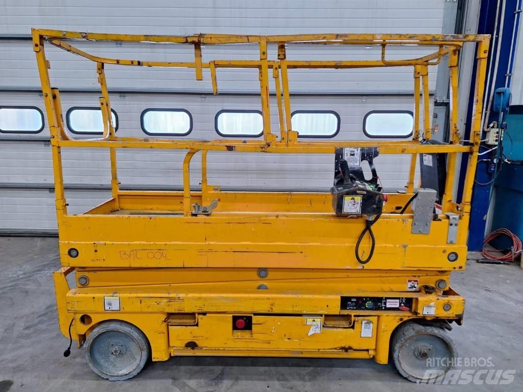 Haulotte Compact 8 Nůžková zvedací plošina