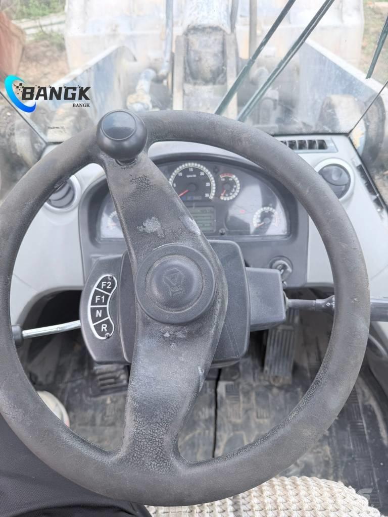 XCMG LW500H Kolové nakladače