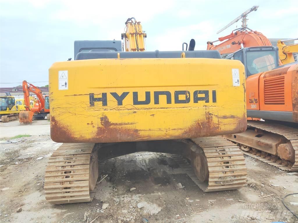 Hyundai R225LC-7 Pásová rýpadla