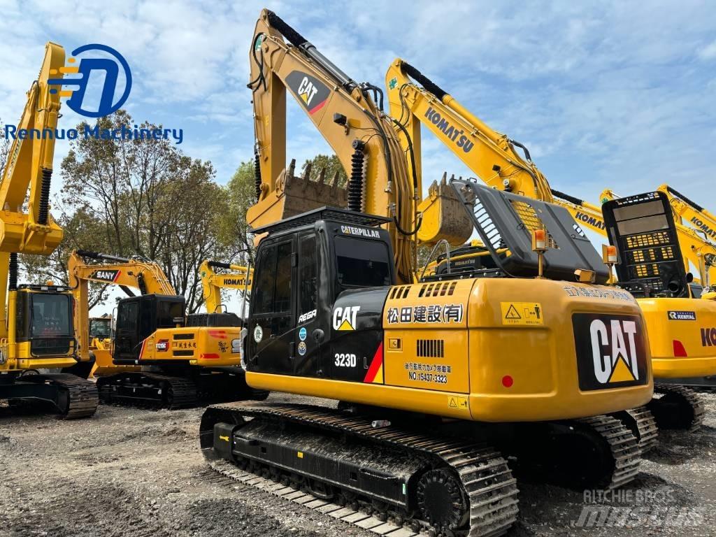 CAT 323 Pásová rýpadla