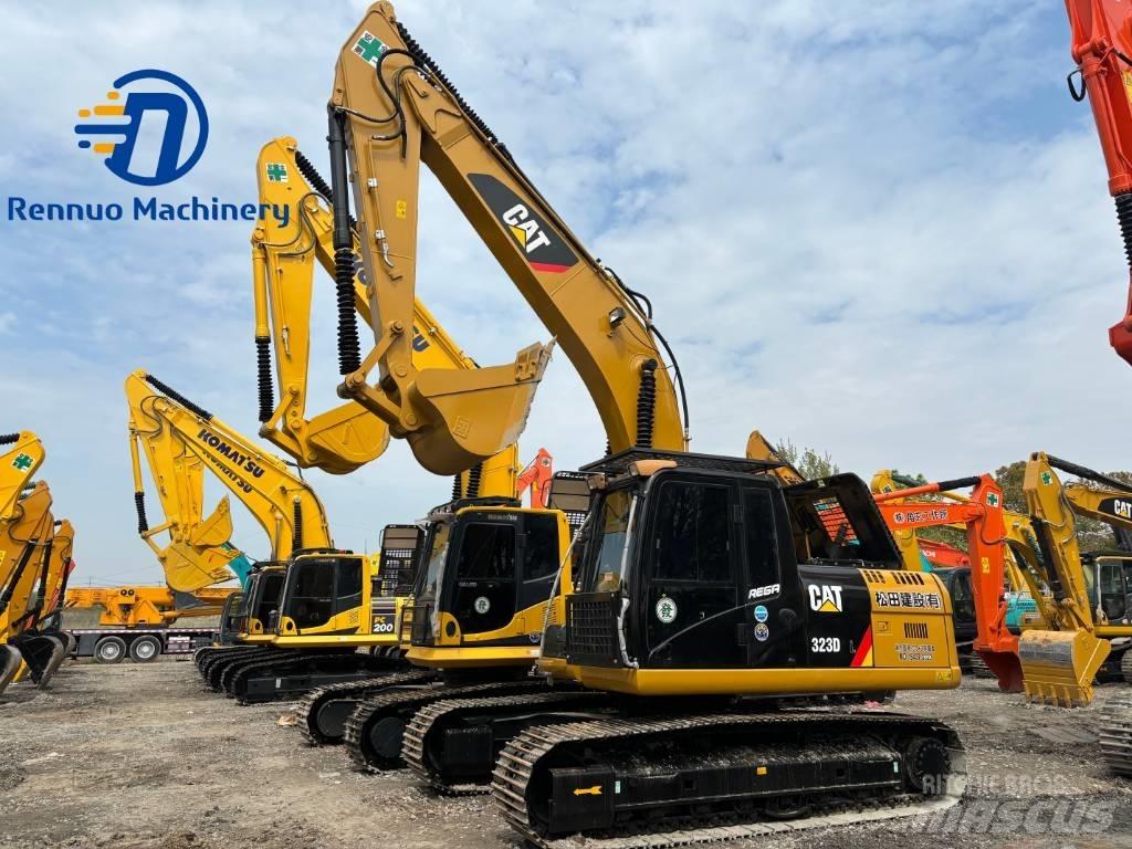 CAT 323 Pásová rýpadla