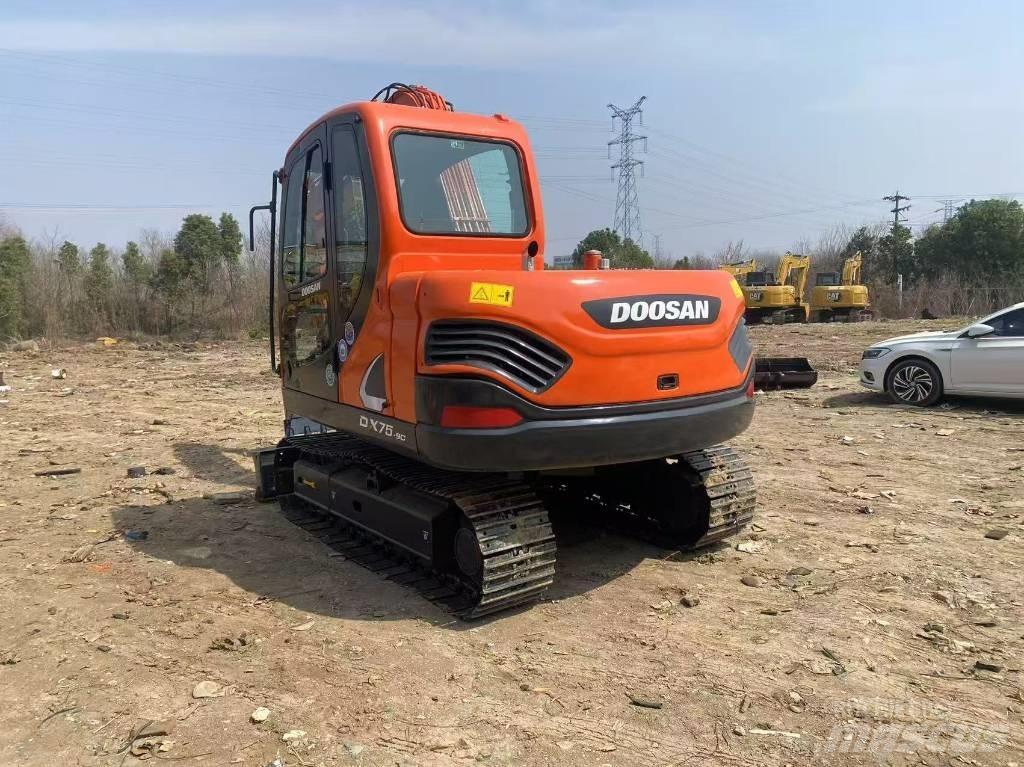 Doosan DX75 Mini rýpadla < 7t