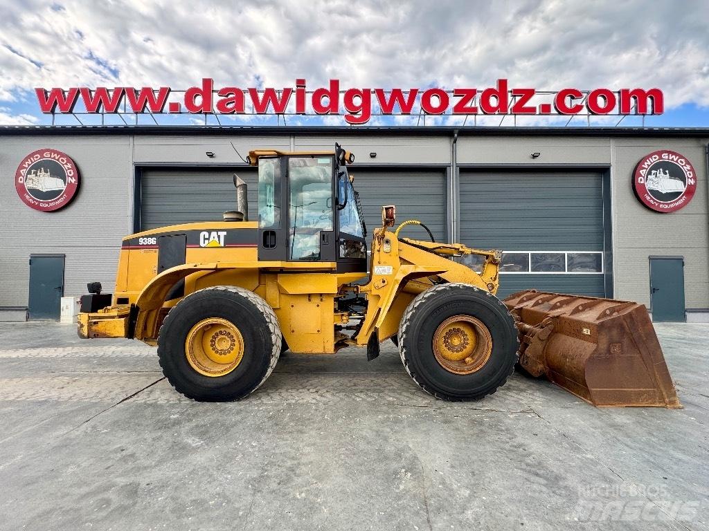 CAT 938 G Kolové nakladače