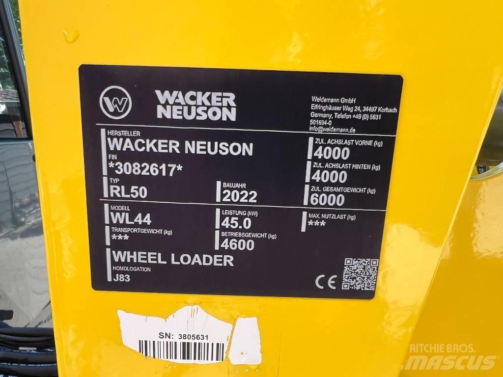 Wacker Neuson WL 44 Kolové nakladače