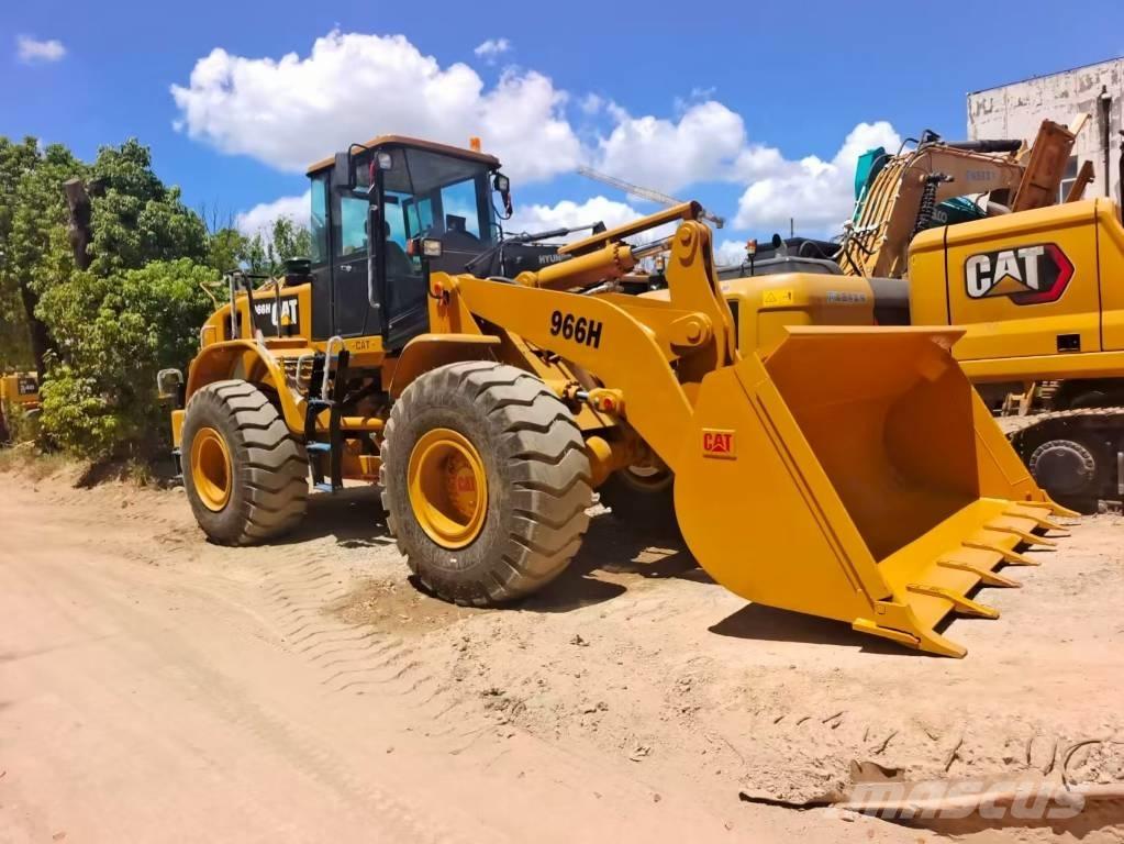 CAT 966 H Kolové nakladače