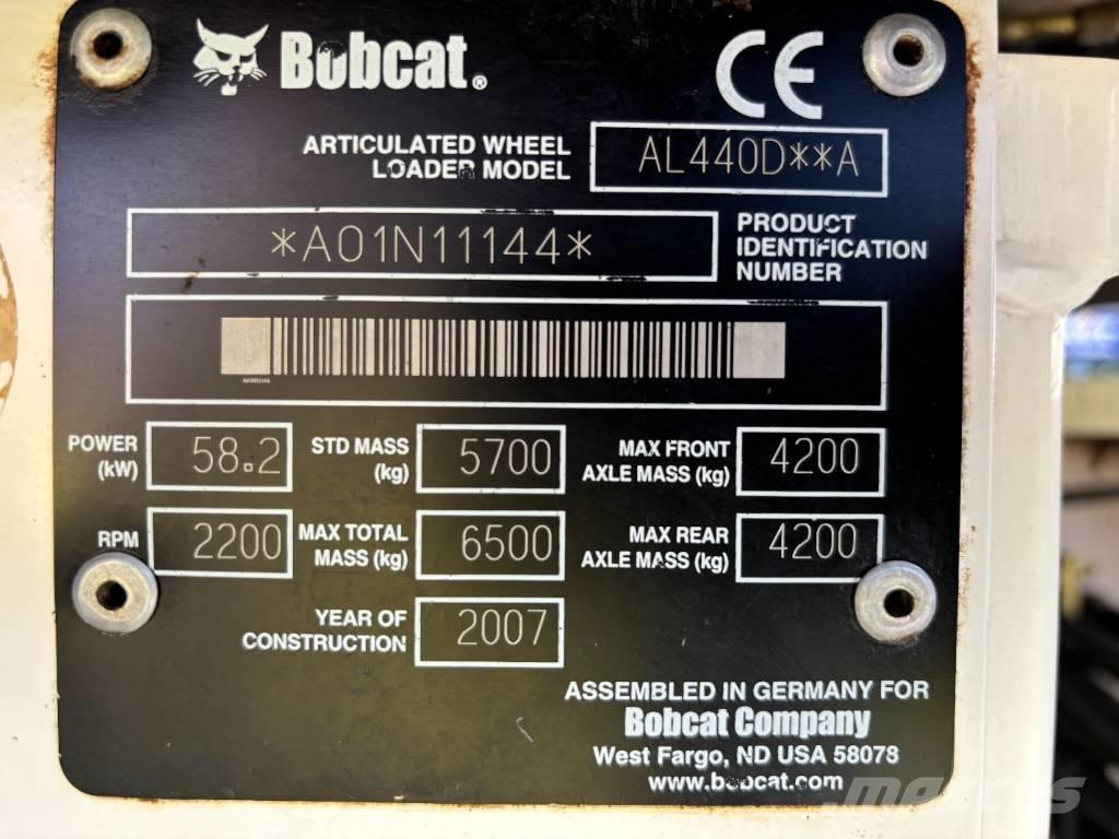Bobcat AL 440 D Kolové nakladače