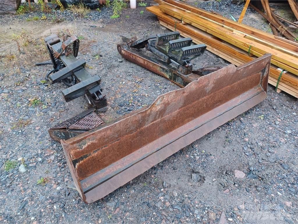Valmet 890 Další komponenty