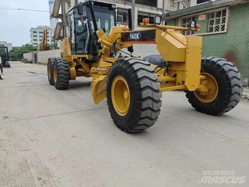 CAT 140 K Grejdry