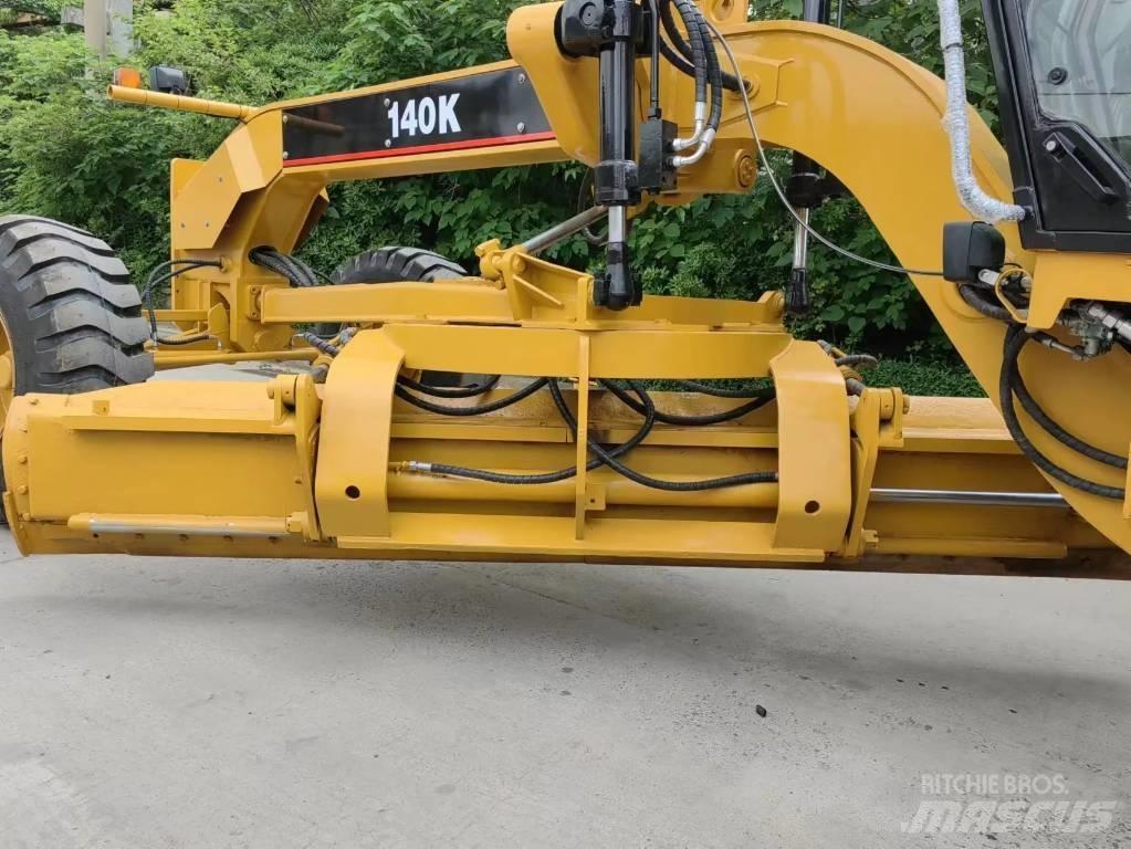 CAT 140 K Grejdry