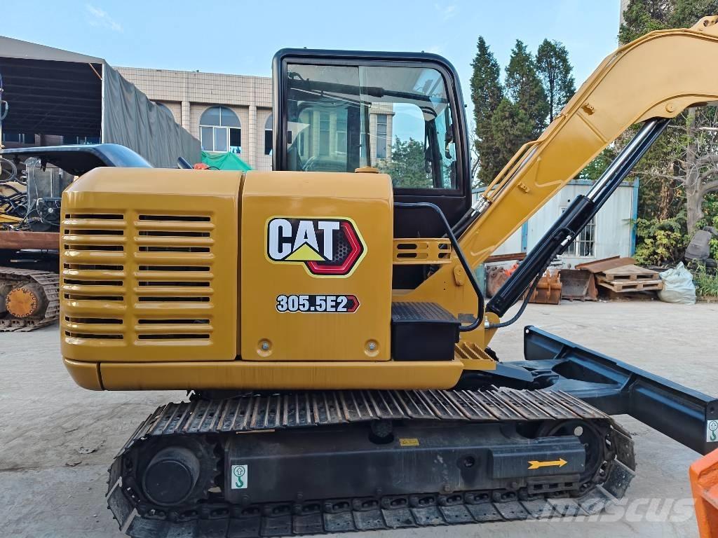 CAT 305.5 E CR Mini rýpadla < 7t