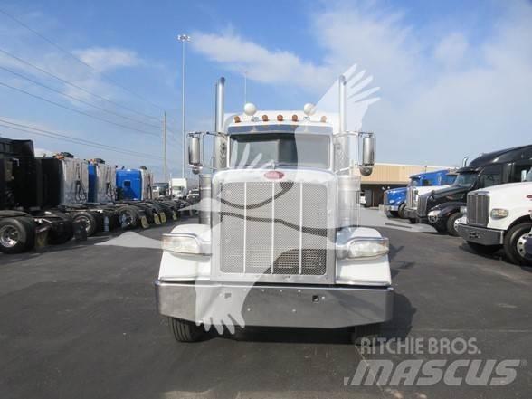 Peterbilt 389 Tahače