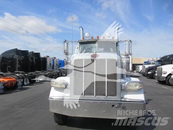 Peterbilt 389 Tahače