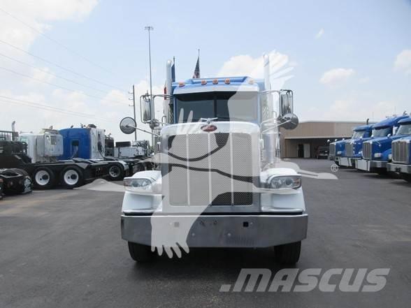 Peterbilt 389 Tahače