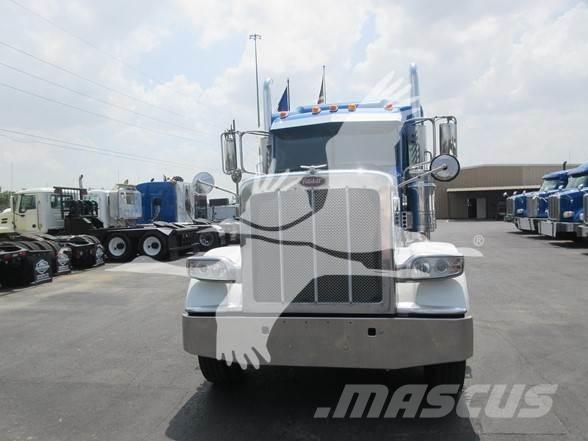 Peterbilt 389 Tahače