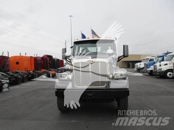 Peterbilt 567 Tahače