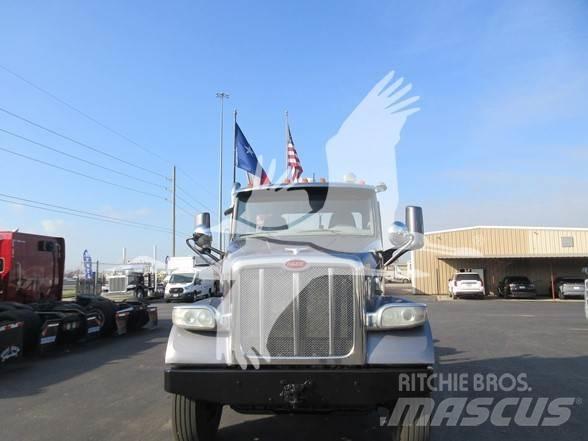 Peterbilt 567 Tahače