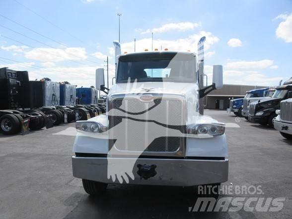 Peterbilt 567 Tahače